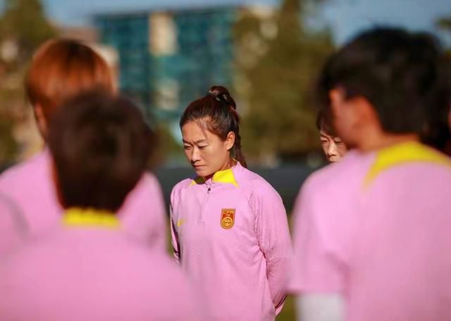 国产激情的老师在线播放
